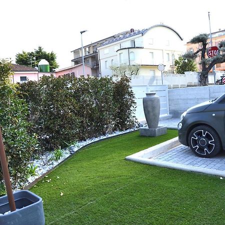 Iris Ar Holiday-Home Peschiera del Garda Exterior photo