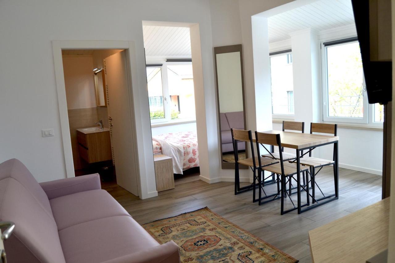 Iris Ar Holiday-Home Peschiera del Garda Exterior photo