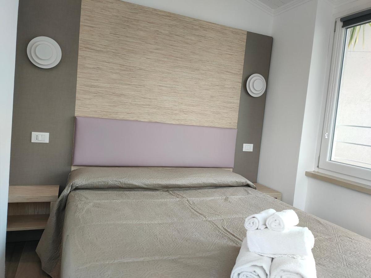 Iris Ar Holiday-Home Peschiera del Garda Exterior photo